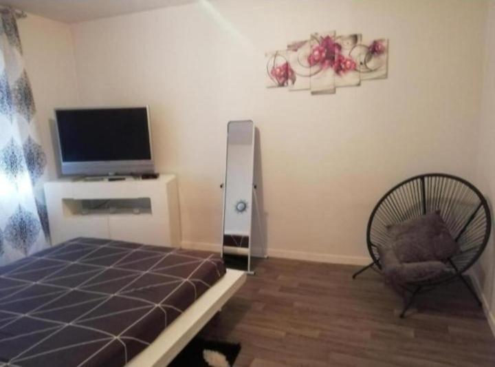 T1 Bis Calme Proche Centre Ville Apartman Saint-Etienne  Kültér fotó